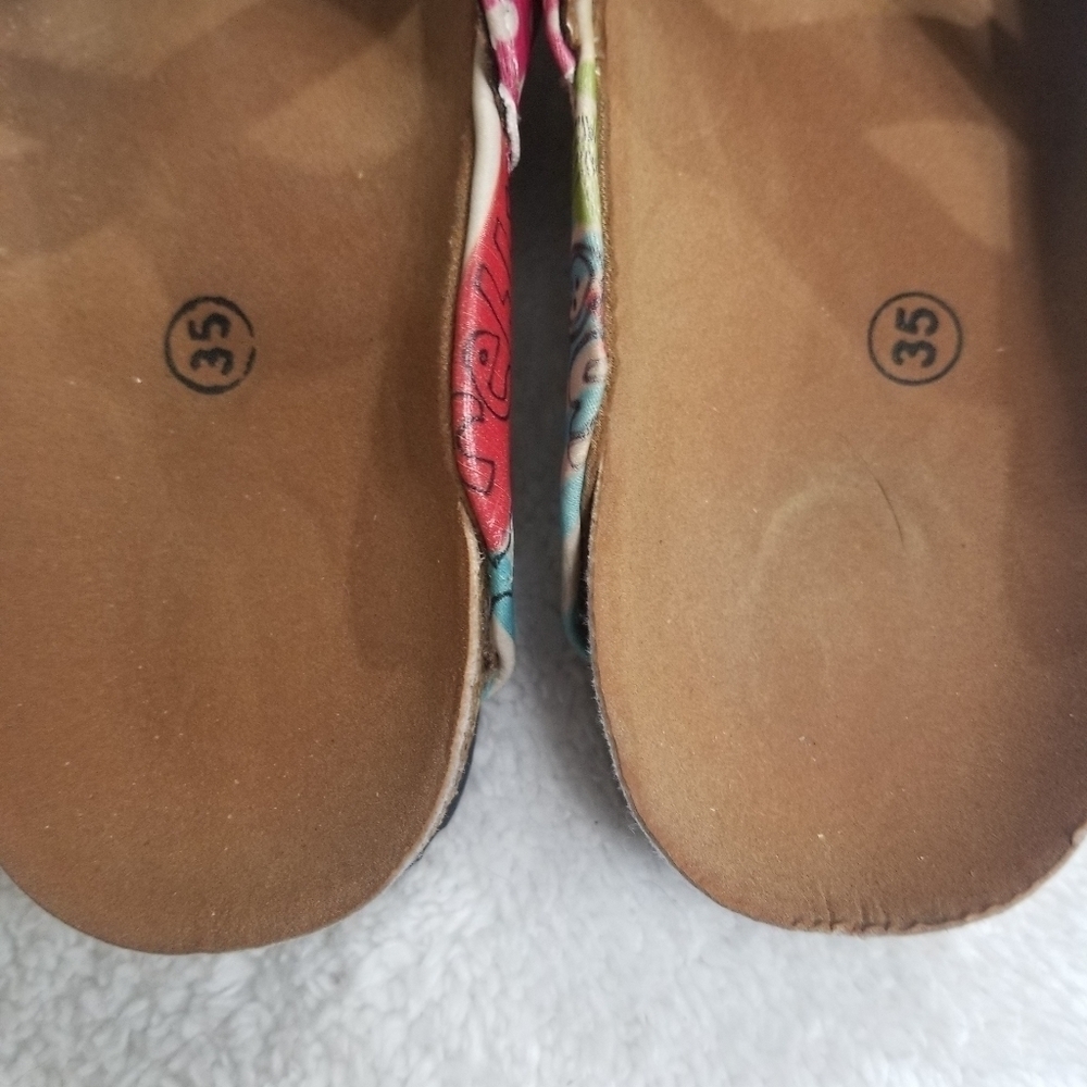 NEW! GOBY girl super hero clogs - Picture 6 of 8